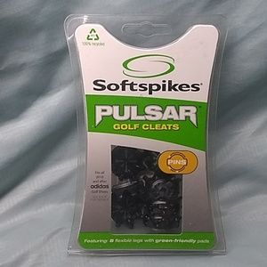 SET of 8 Softspikes Pulsar Golf Cleats